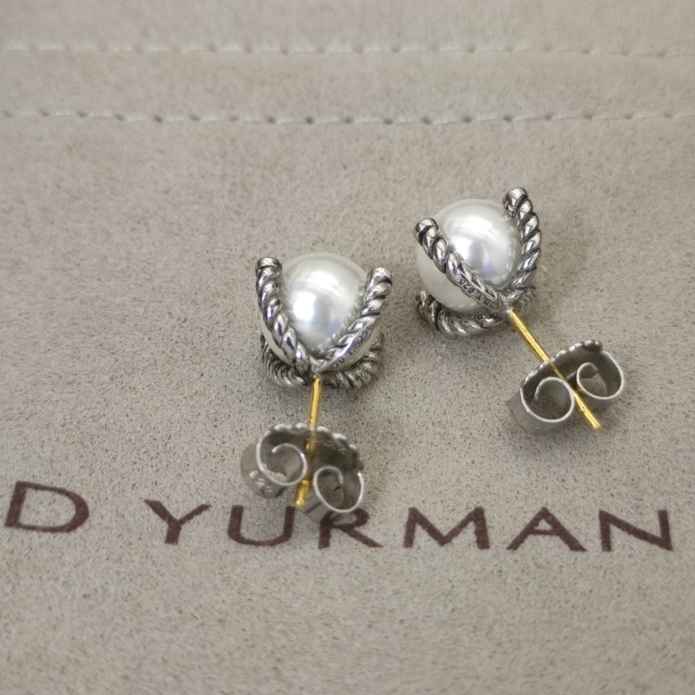 David Yurman Pearl Stud Earrings, 925 Silver - Picture 1 of 4